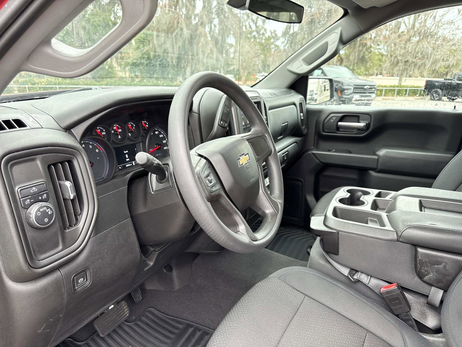 Used 2020 Chevrolet Silverado 1500 Custom w/ Custom Value Package image 20