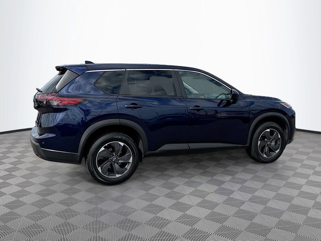 Used 2025 Nissan Rogue SV image 5