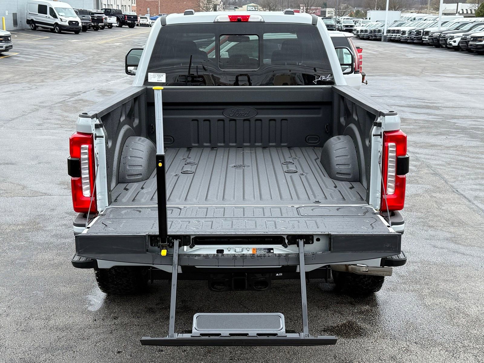 New 2026 Ford F250 4x4 Crew Cab Super Duty image 14