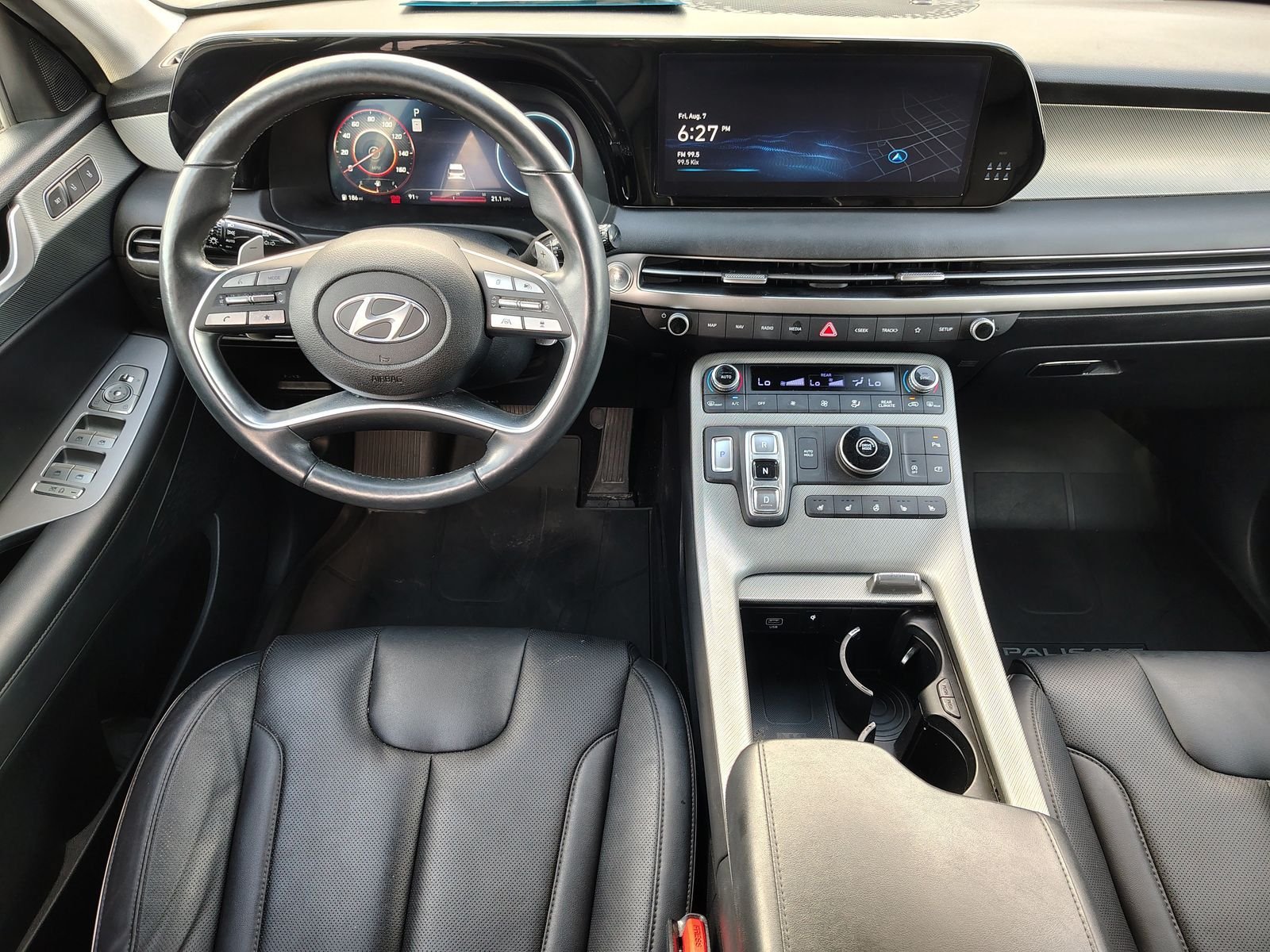 Used 2024 Hyundai Palisade SEL FWD image 6