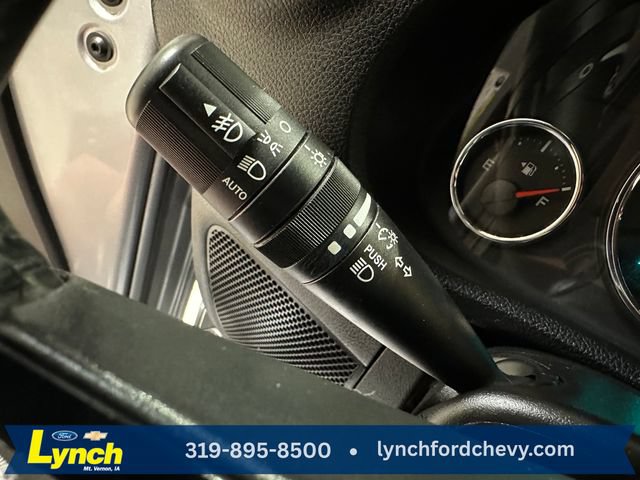 Used 2015 Jeep Wrangler Unlimited Sahara AWD/4WD image 12