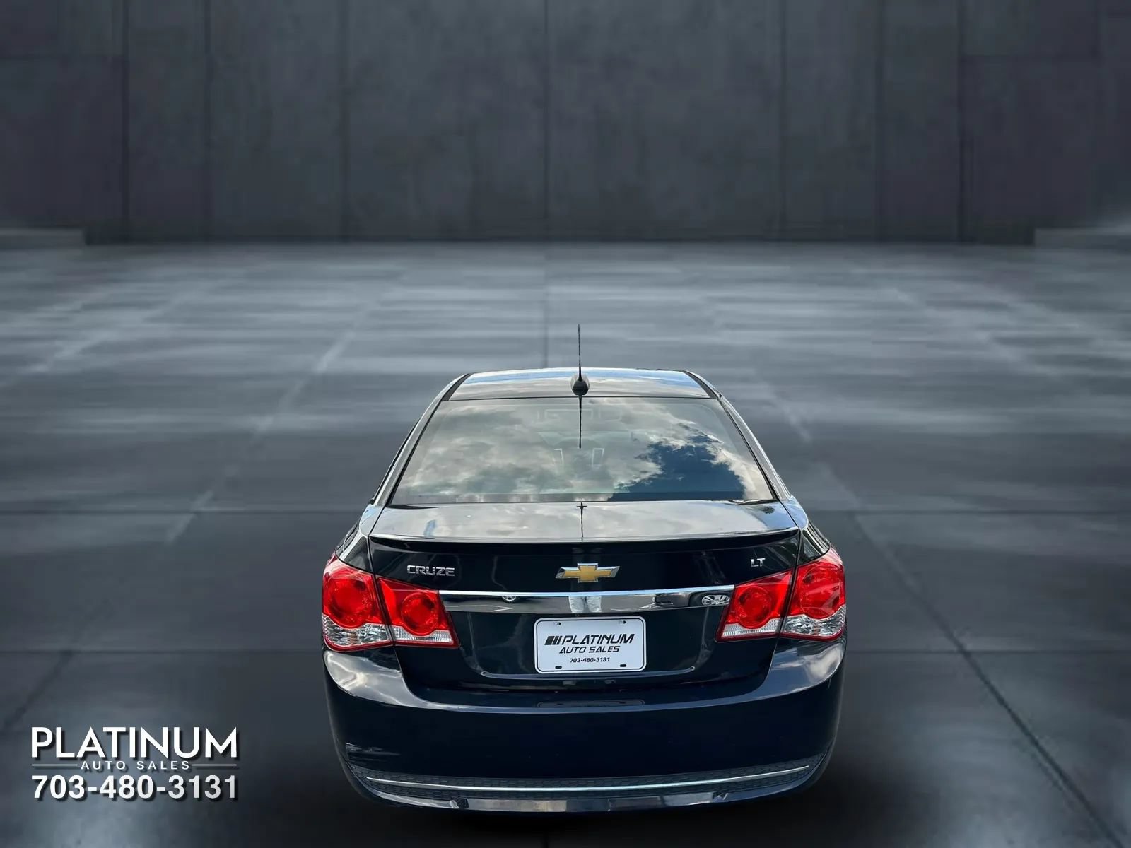 Used 2015 Chevrolet Cruze LT w/ RS Package FWD image 7