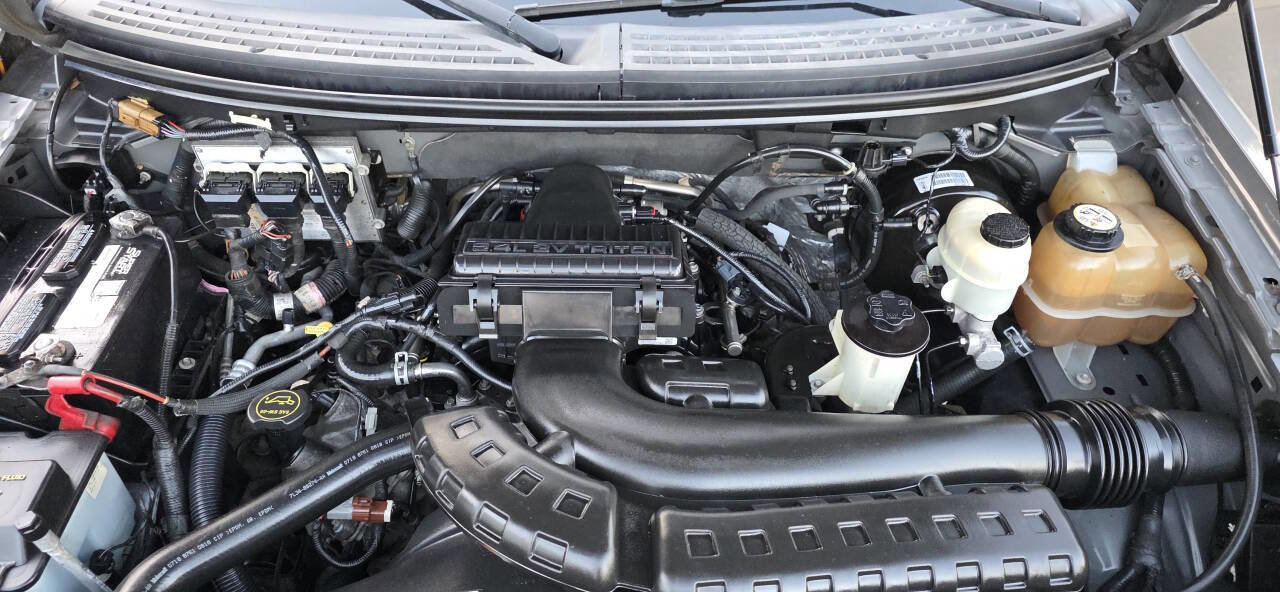 Used 2008 Ford F150 w/ 60th Anniversary Edition AWD/4WD image 16