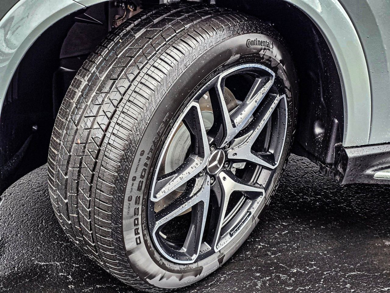 New 2026 Mercedes-Benz GLE 53 AMG 4MATIC image 10