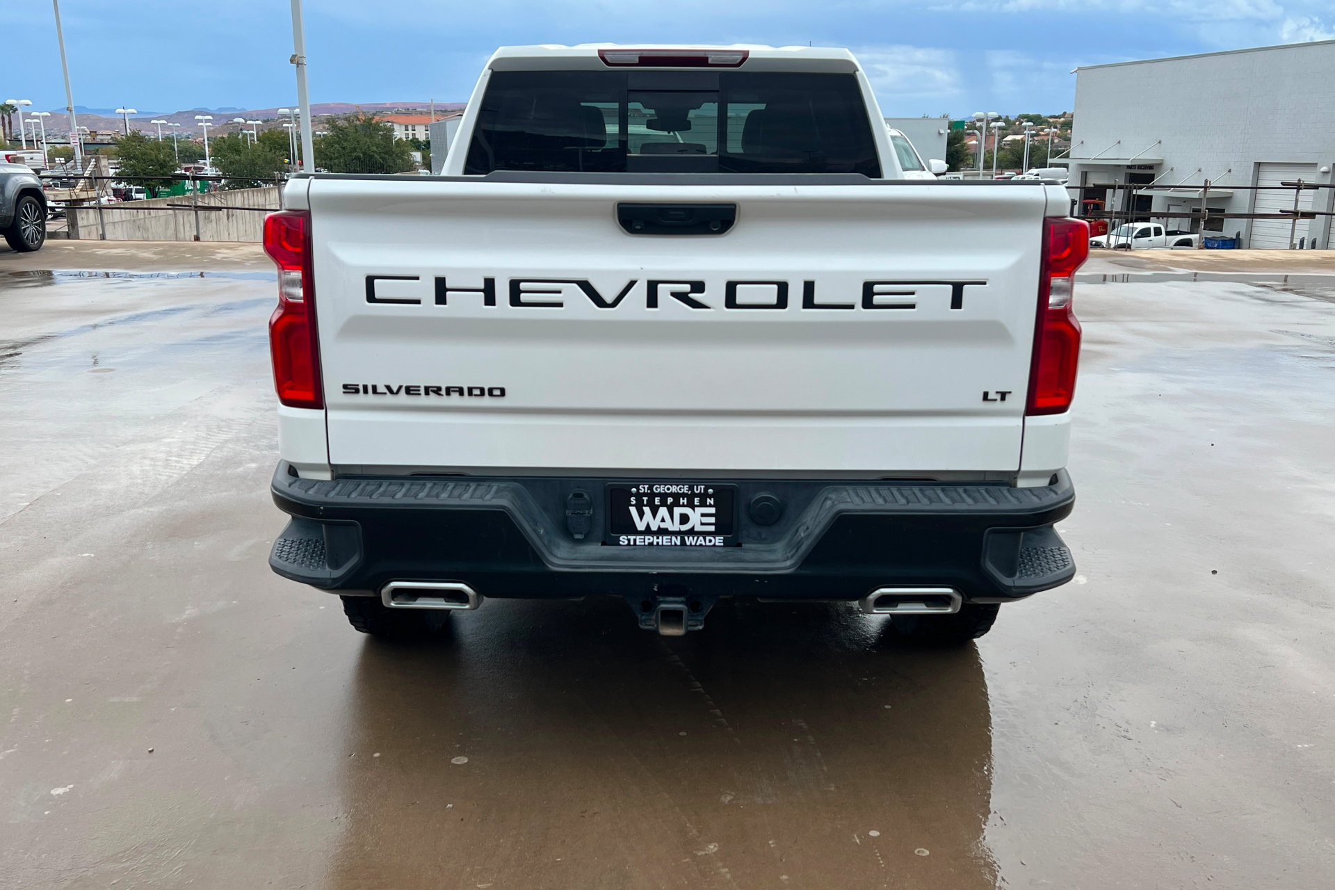 Used 2024 Chevrolet Silverado 1500 LT Trail Boss w/ Convenience Package II AWD/4WD image 5