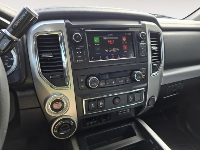 Used 2019 Nissan Titan PRO-4X w/ Pro-4x Utility Package AWD/4WD image 32
