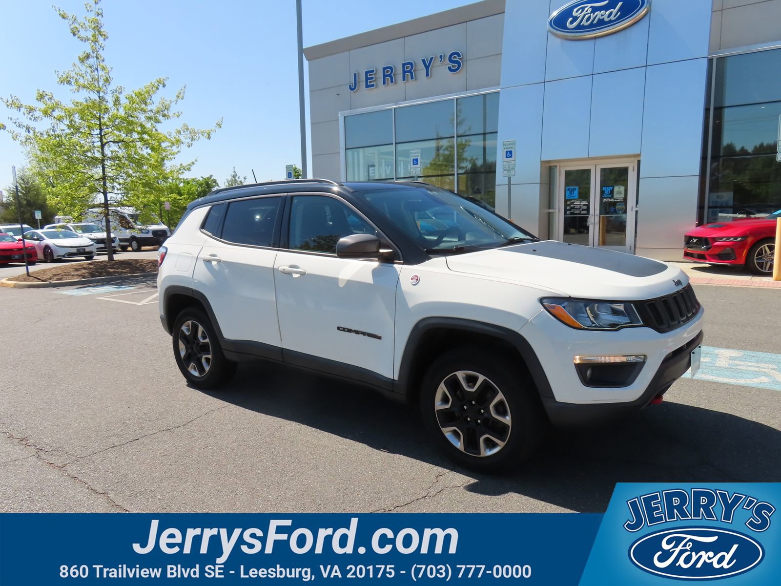 Used 2017 Jeep Compass Trailhawk w/ Navigation Group image 1