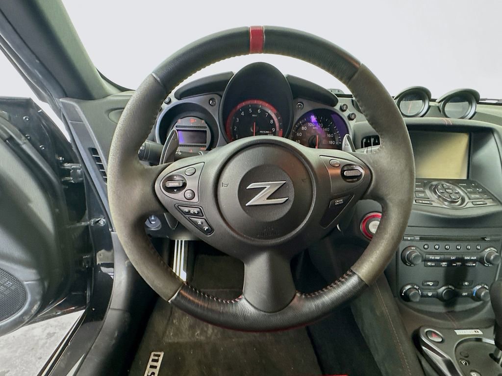 Used 2015 Nissan 370Z NISMO image 11