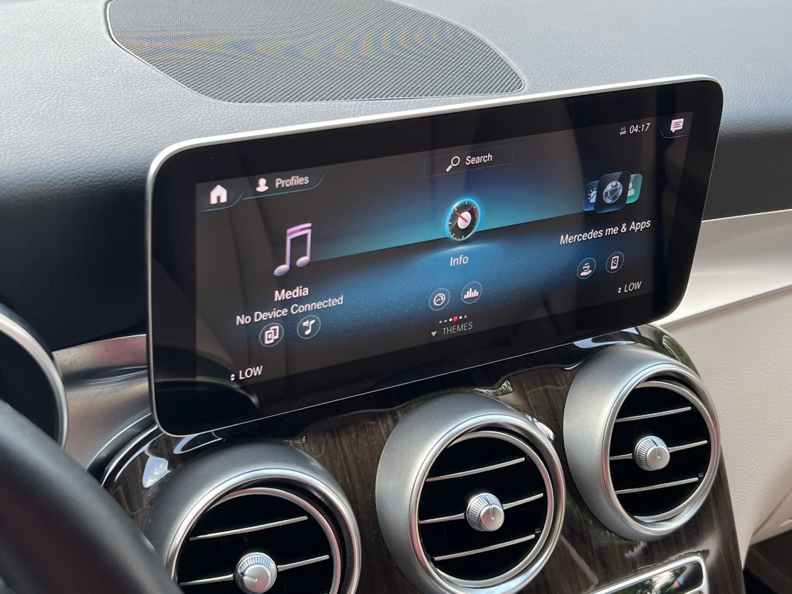 Certified 2021 Mercedes-Benz GLC 300 4MATIC image 25