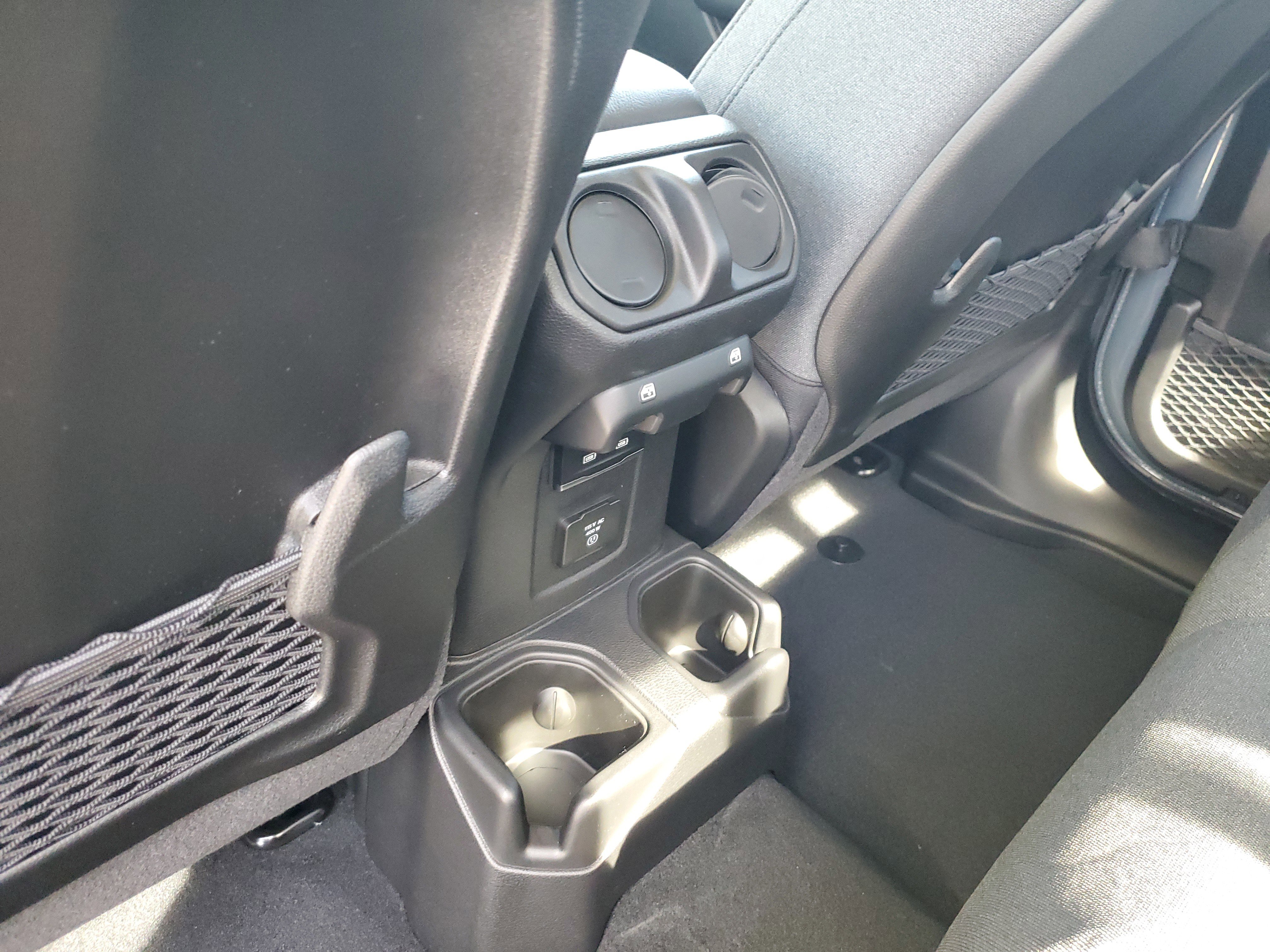 New 2025 Jeep Gladiator Rubicon image 12