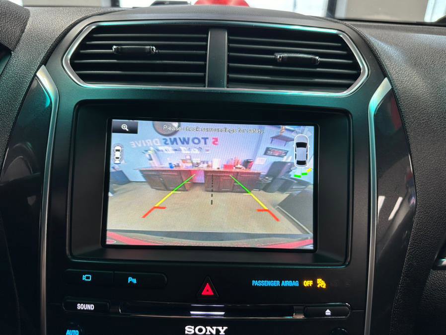 Used 2016 Ford Explorer Limited image 49