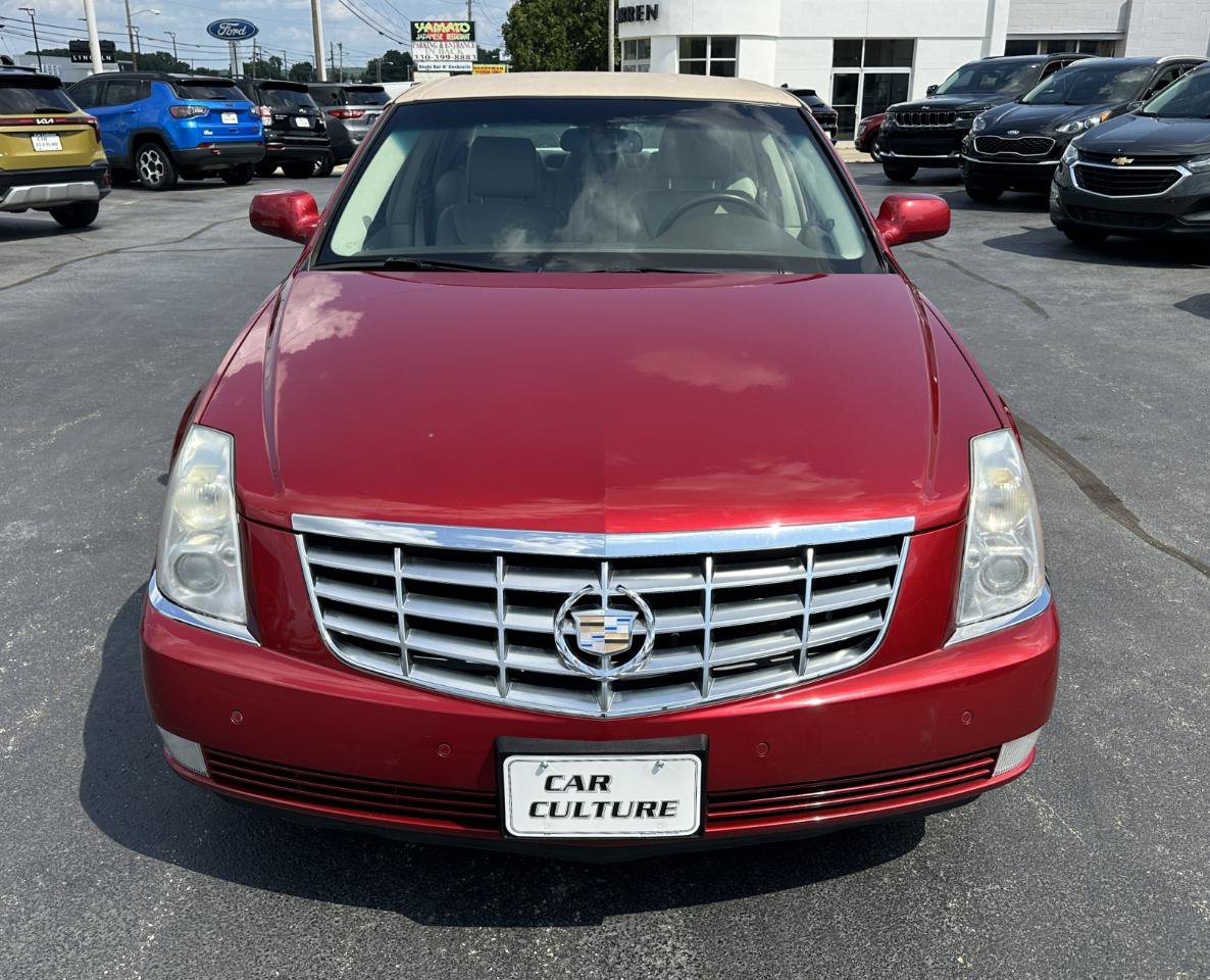 Used 2008 Cadillac DTS FWD image 6