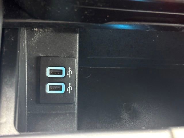 Used 2018 Ford F150 Platinum w/ Equipment Group 701A Luxury image 37