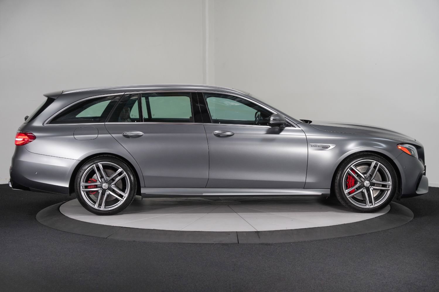 Used 2020 Mercedes-Benz E 63 AMG S image 9