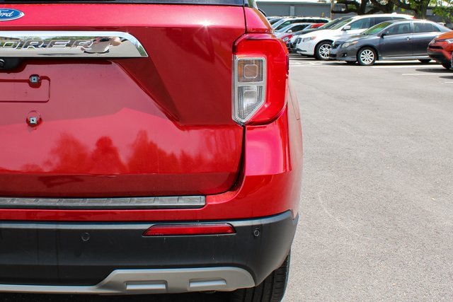 Used 2022 Ford Explorer XLT w/ Equipment Group 202A image 45