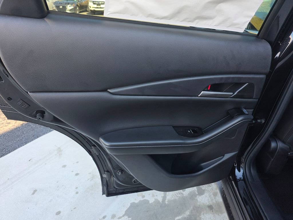 New 2025 MAZDA CX-30 AWD 2.5 S w/ Select Sport Pkg image 10
