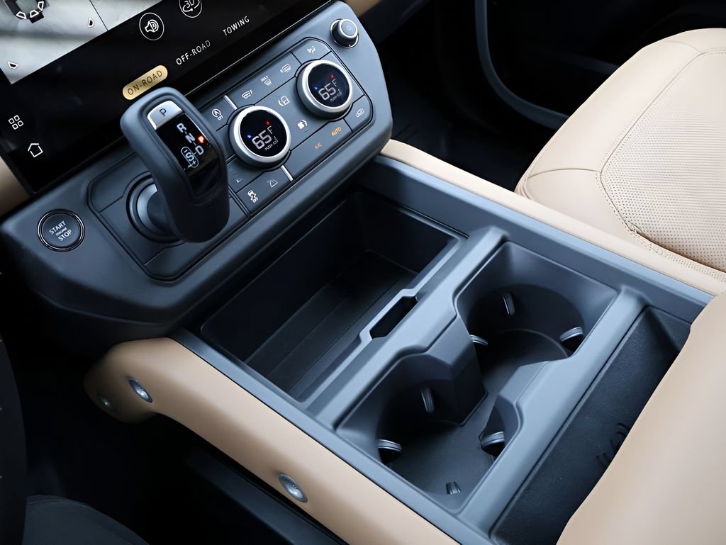 New 2026 Land Rover Defender 110 X-Dynamic SE AWD/4WD image 24