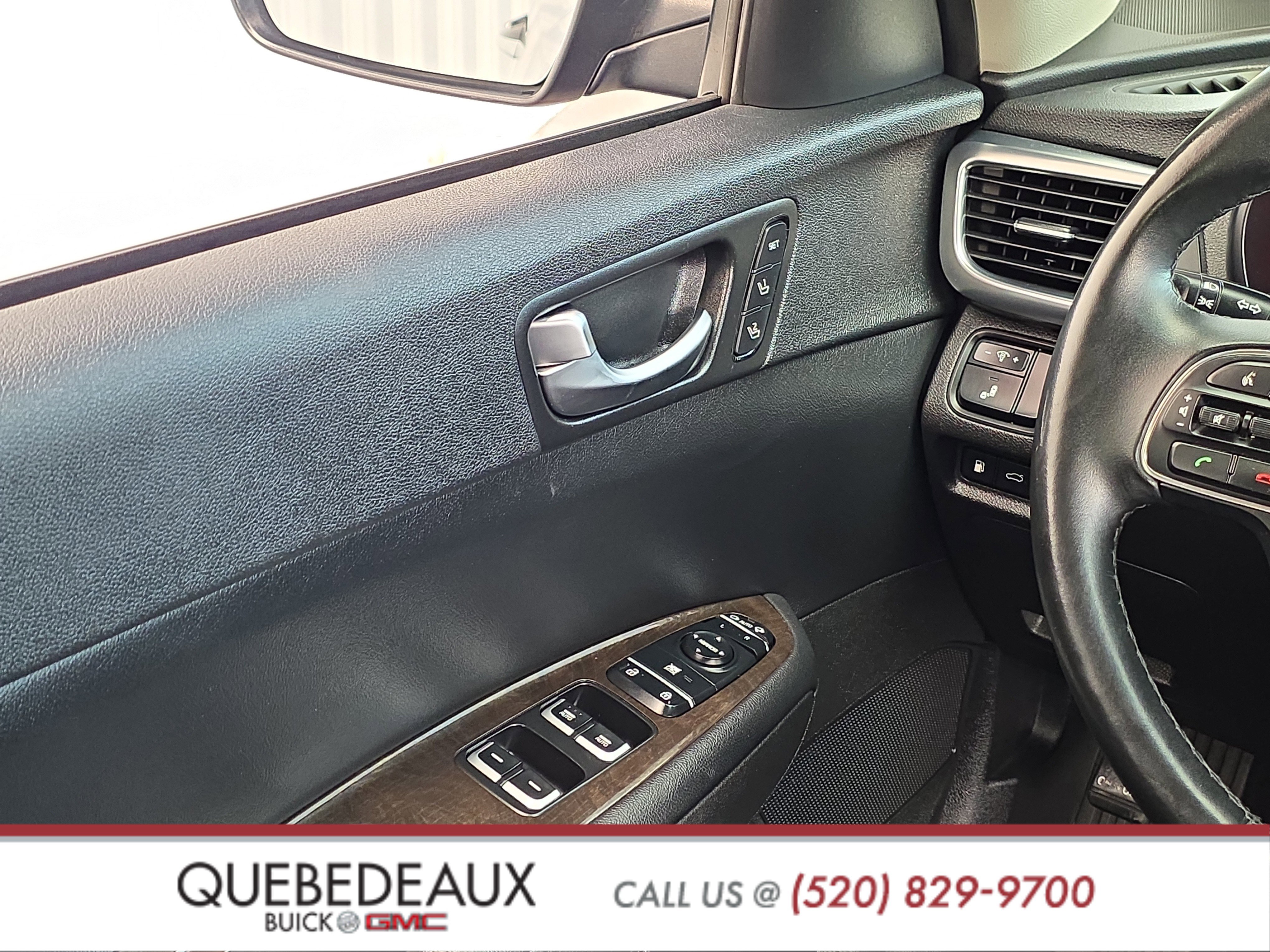 Used 2018 Kia Optima EX FWD image 25