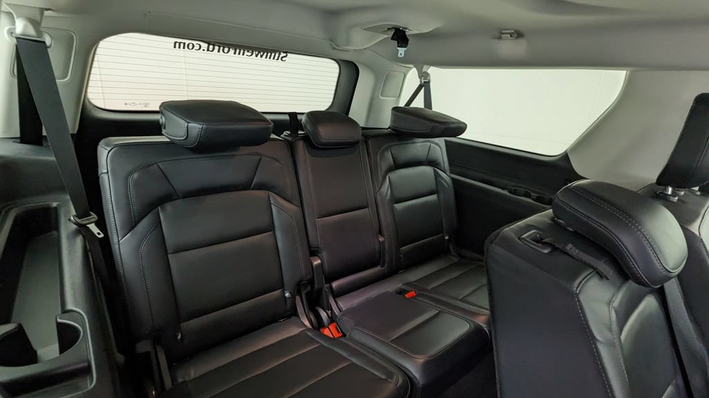 Used 2026 Lincoln Navigator L Reserve AWD/4WD image 40