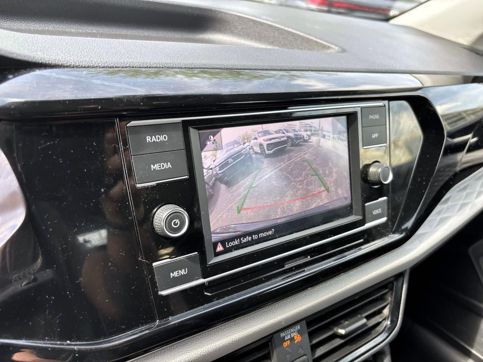 Used 2023 Volkswagen Taos S FWD image 18