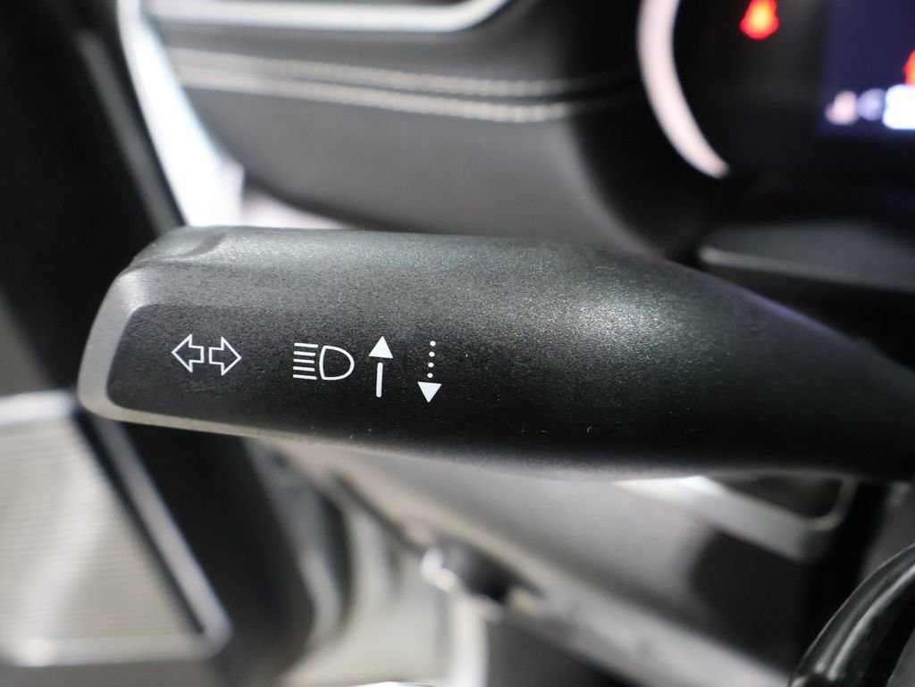 Used 2021 Jeep Grand Cherokee L Overland w/ Luxury Tech Group IV image 43