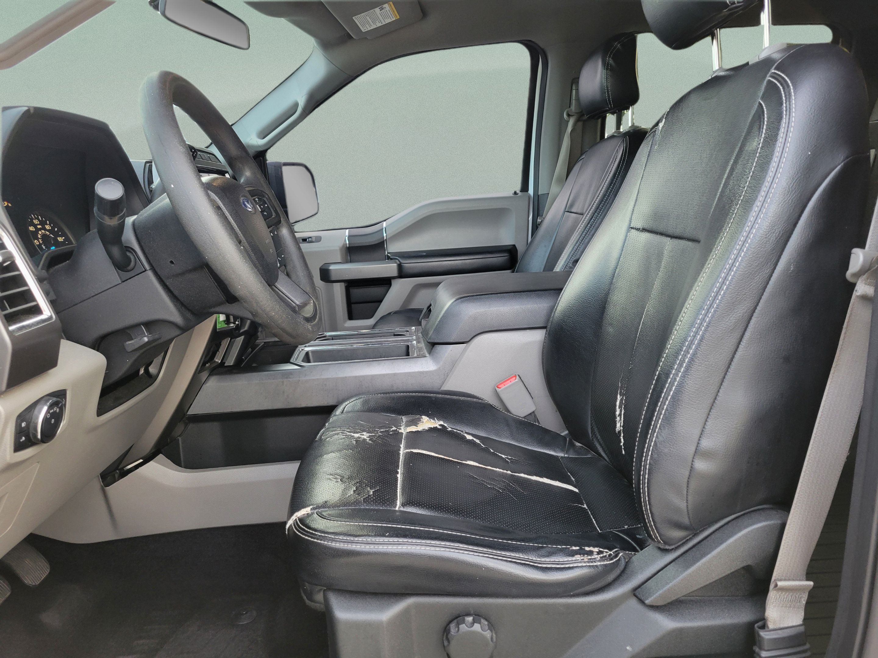 Used 2015 Ford F150 XLT RWD image 18