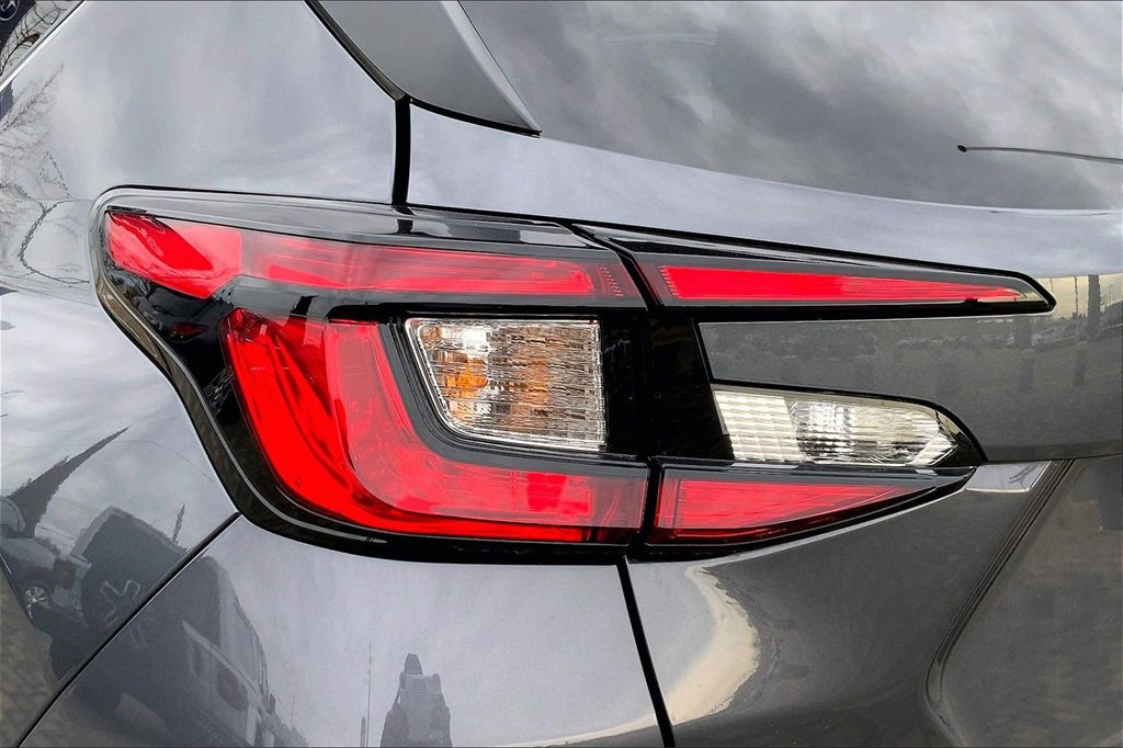 Certified 2025 Subaru Crosstrek 2.5i Limited w/ Crosstrek Mirror Package image 21
