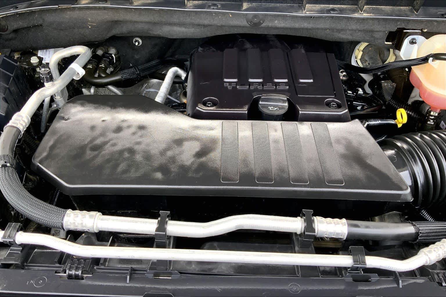 Used 2023 Chevrolet Silverado 1500 Custom RWD image 32