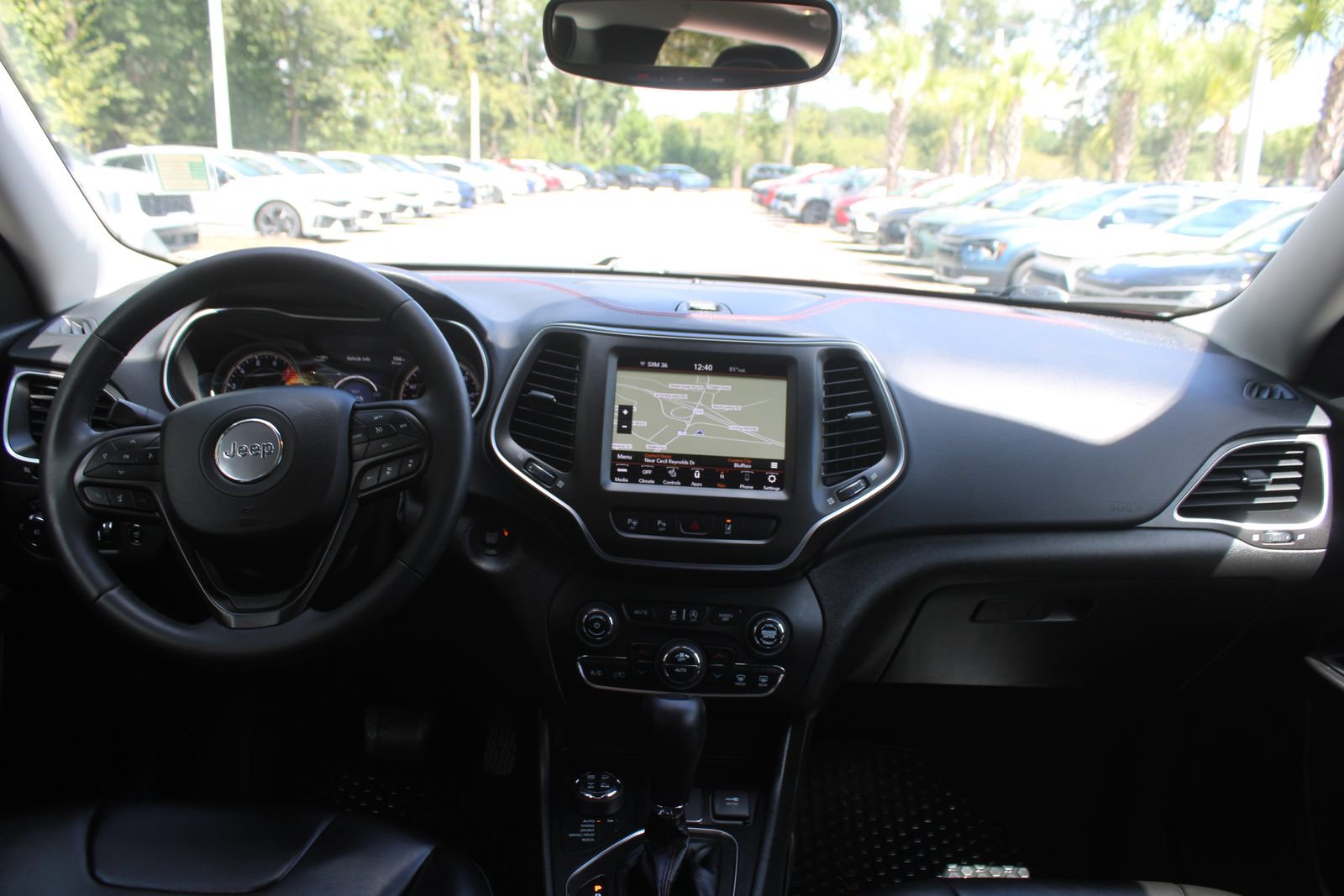 Used 2021 Jeep Cherokee Trailhawk w/ Sun, Sound & Nav Group AWD/4WD image 24