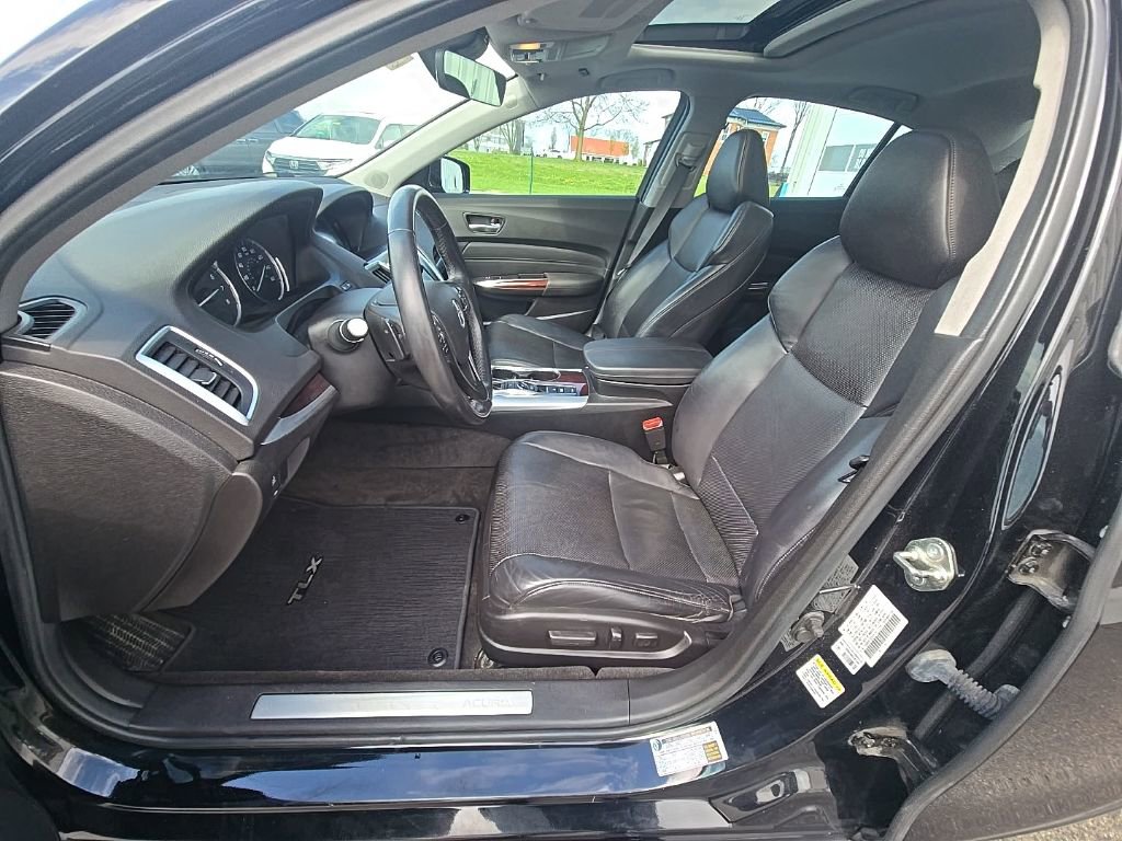 Used 2015 Acura TLX V6 SH-AWD w/ Technology Pkg image 13