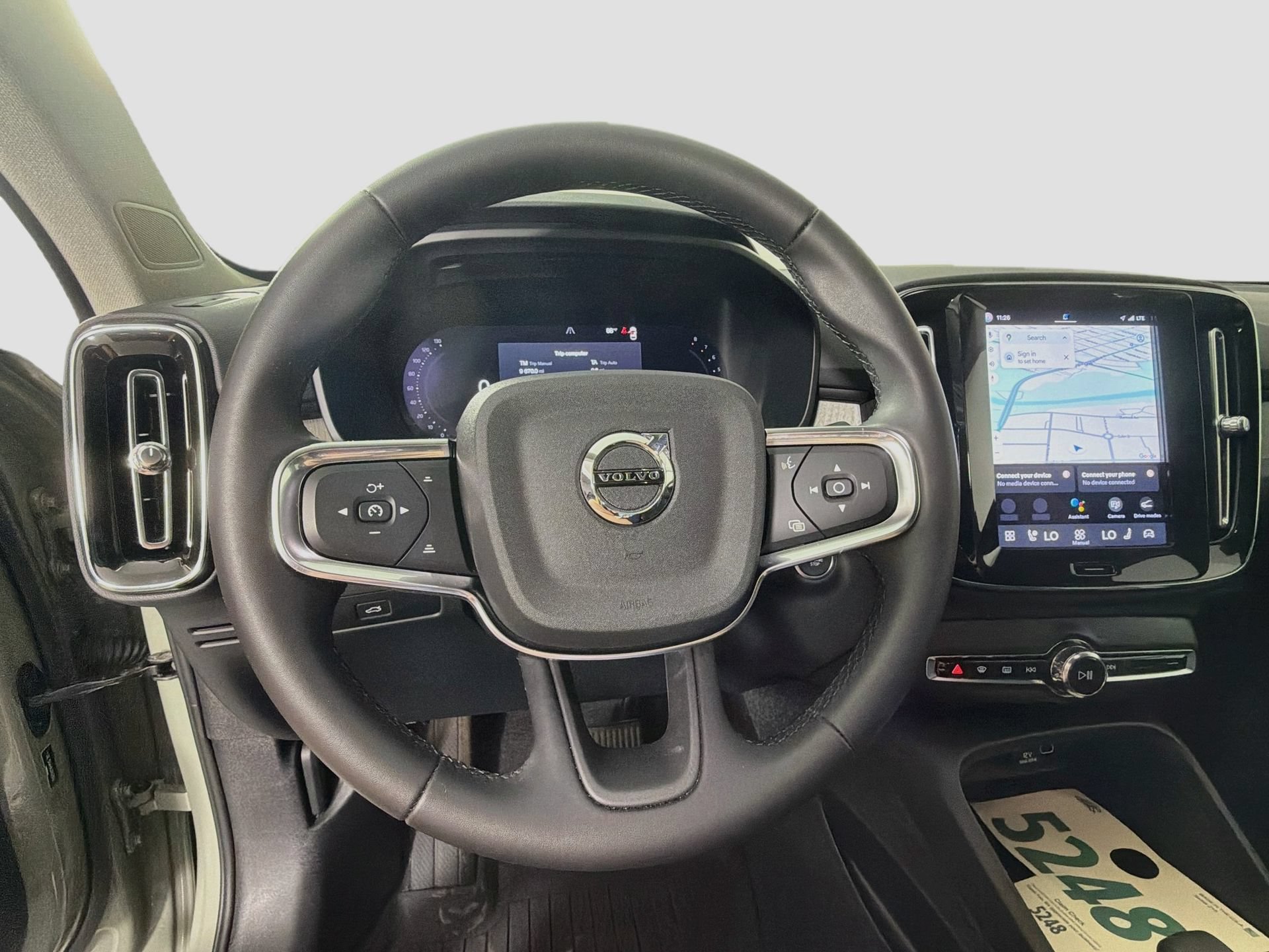 Certified 2024 Volvo XC40 B5 Core w/ Protection Package Premier AWD/4WD image 12