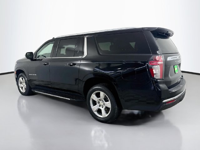 Used 2023 Chevrolet Suburban LT RWD image 7