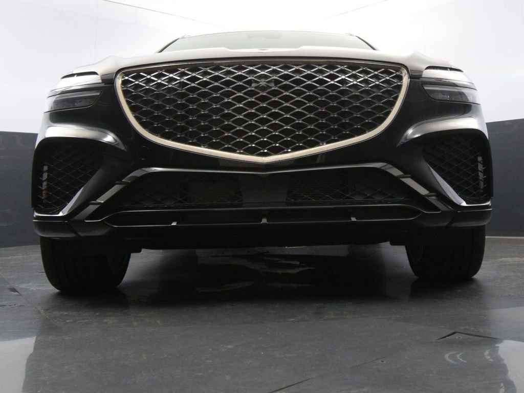 Used 2025 Genesis GV70 2.5T w/ Sport Prestige Package image 43