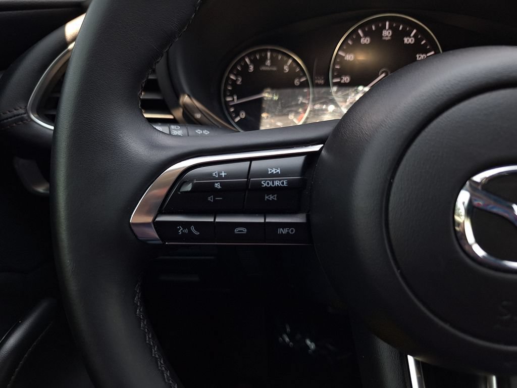 Used 2024 MAZDA MAZDA3 s FWD image 16