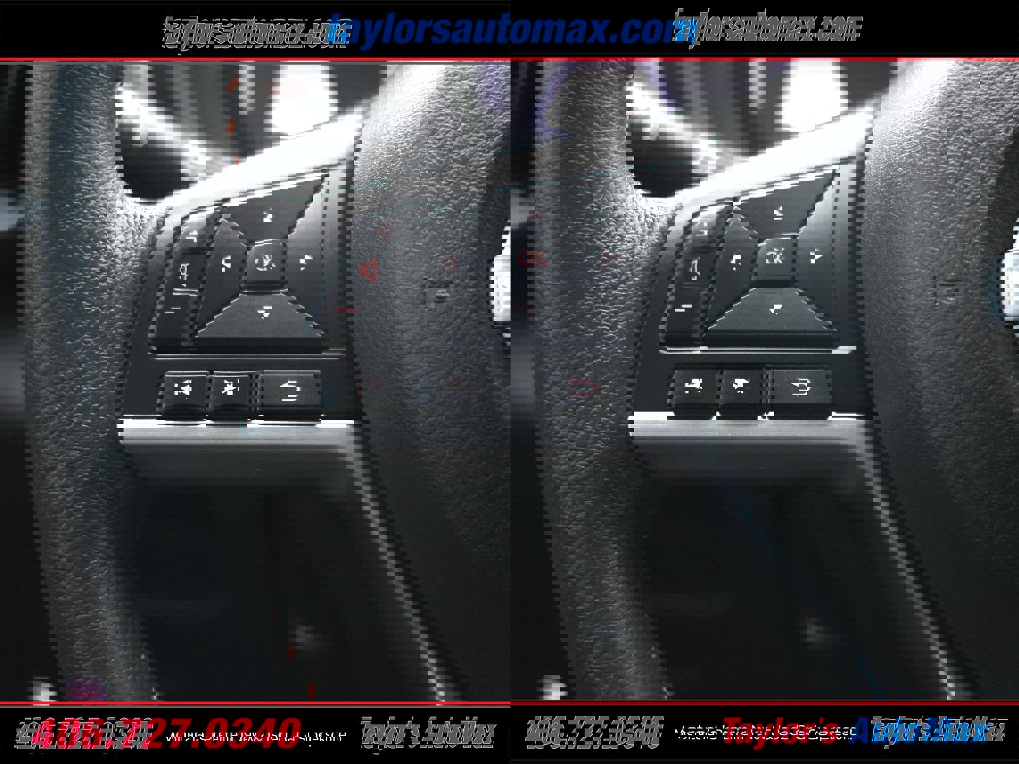 Used 2024 Nissan Kicks SR w/ Interior Electronics Package image 22