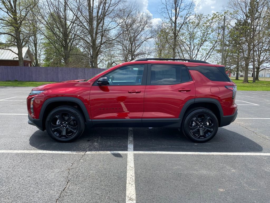 New 2026 Chevrolet Equinox LT w/ Midnight Edition AWD/4WD image 4