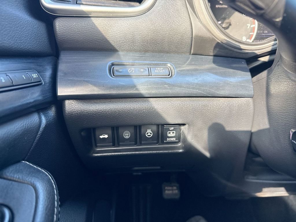 Used 2020 Nissan Maxima Platinum image 19