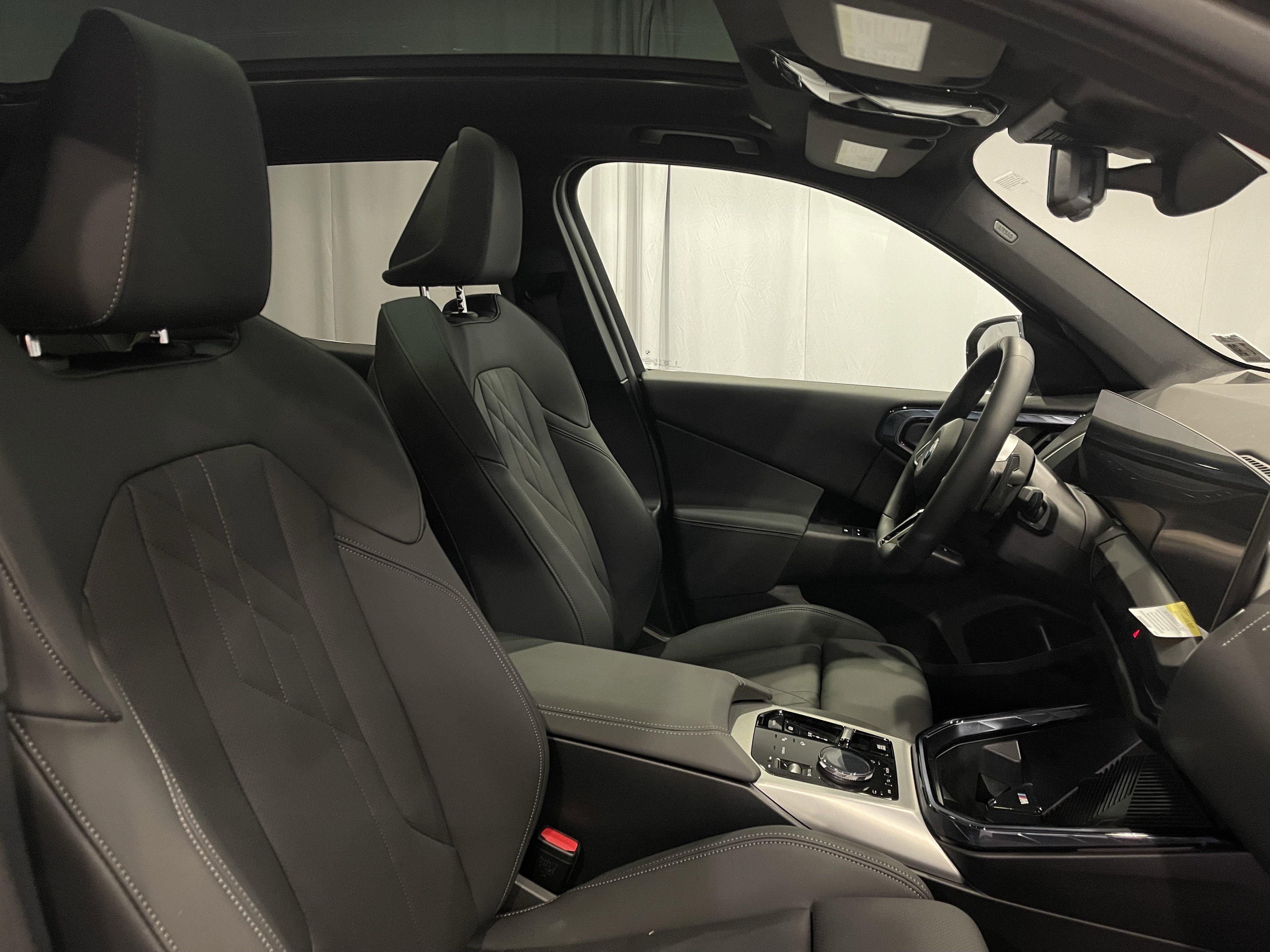 Used 2025 BMW X3 xDrive30i w/ M Sport Package image 15
