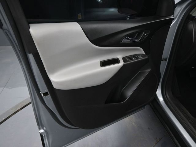 Used 2024 Chevrolet Equinox LS image 29