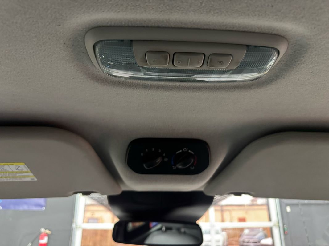 Used 2017 Ford Transit 350 XL RWD image 22