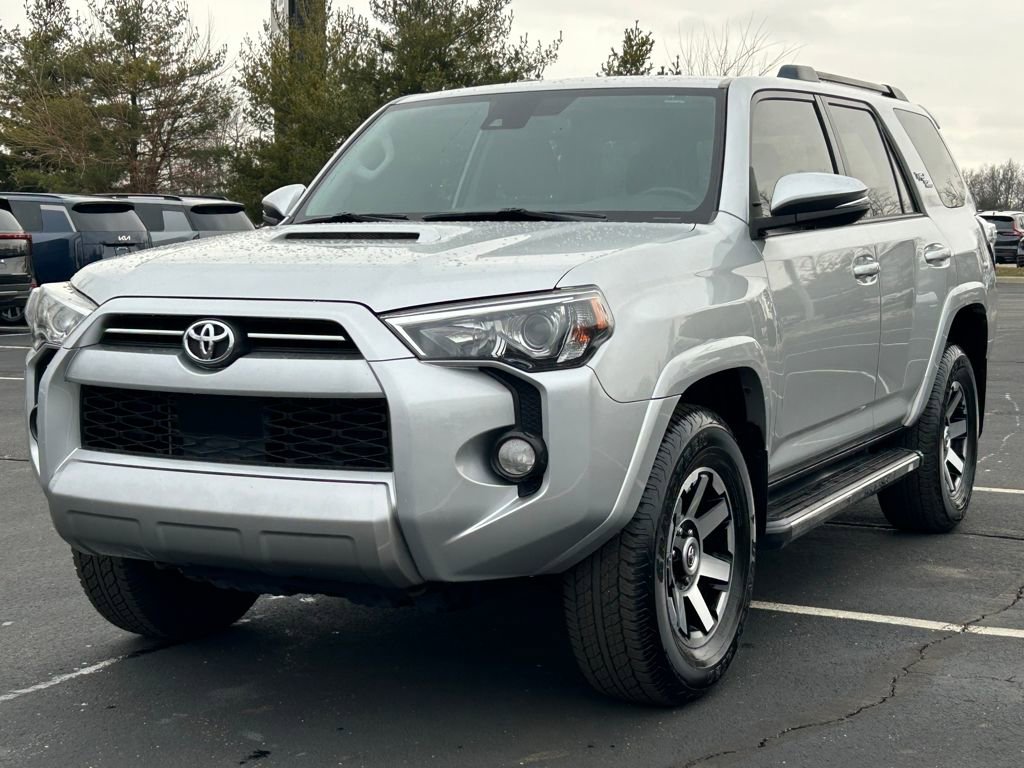 Used 2020 Toyota 4Runner TRD Off-Road Premium w/ Moonroof Package image 3
