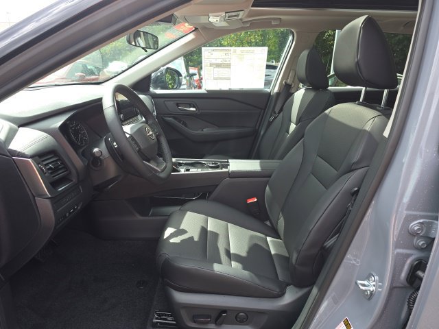 New 2027 Nissan Rogue Dark Armor AWD/4WD image 13