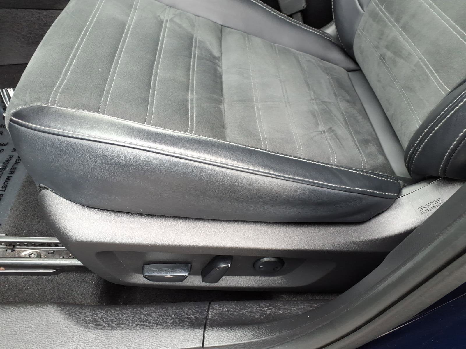 Used 2024 Mitsubishi Outlander SE image 16