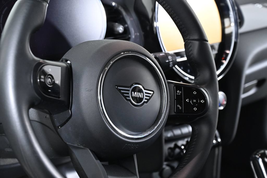 Certified 2022 MINI Cooper 4-Door Hardtop FWD image 12