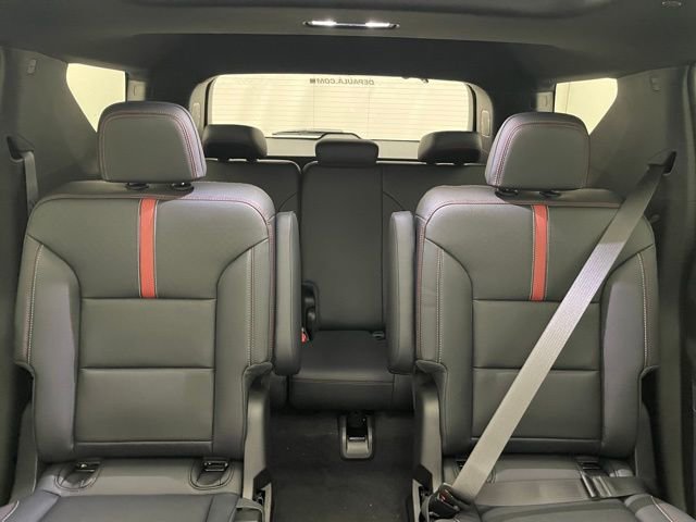 New 2026 Chevrolet Traverse RS w/ LPO, Floor Liner Package image 14