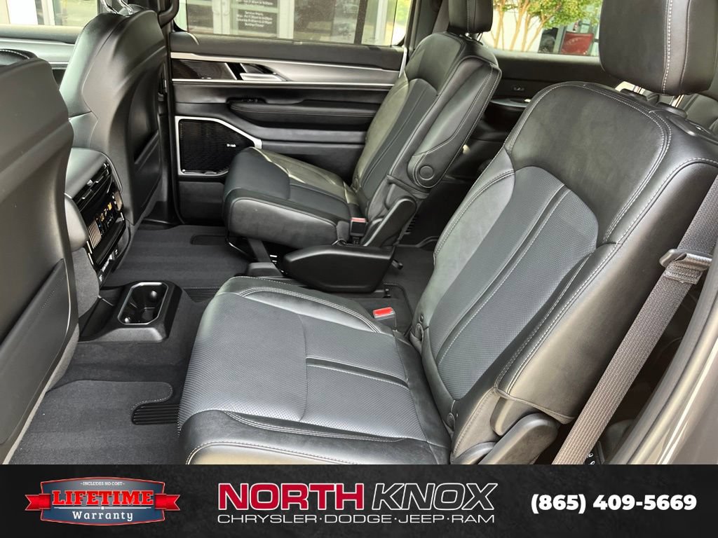 New 2026 Jeep Grand Wagoneer Limited AWD/4WD image 18