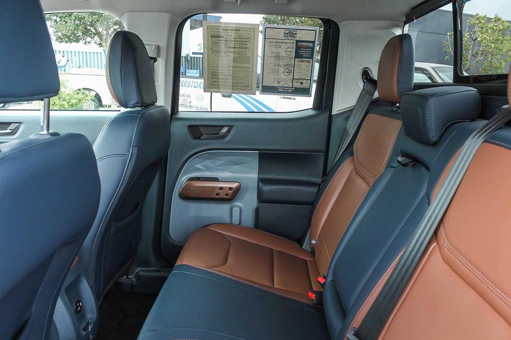 Used 2023 Ford Maverick Lariat FWD image 23