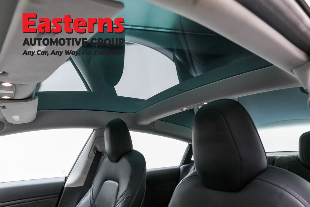 Used 2018 Tesla Model 3 Long Range image 32