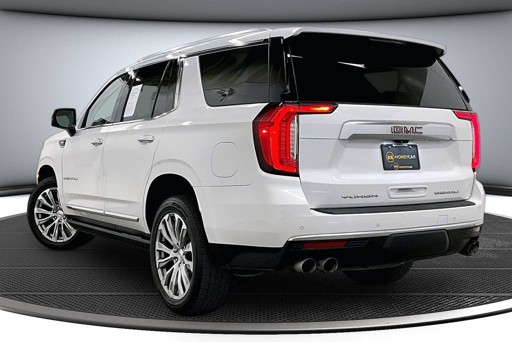 Used 2022 GMC Yukon Denali w/ Denali Premium Package AWD/4WD image 4