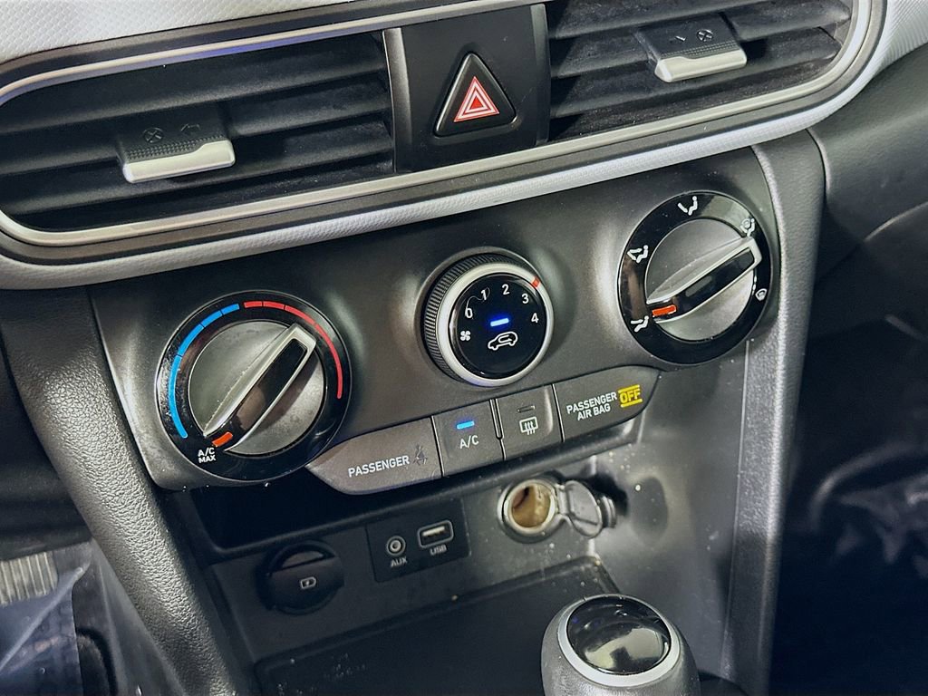 Used 2020 Hyundai Kona SEL image 25